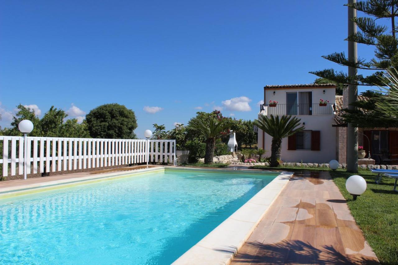Villa Clara Chiaramonte Gulfi Esterno foto