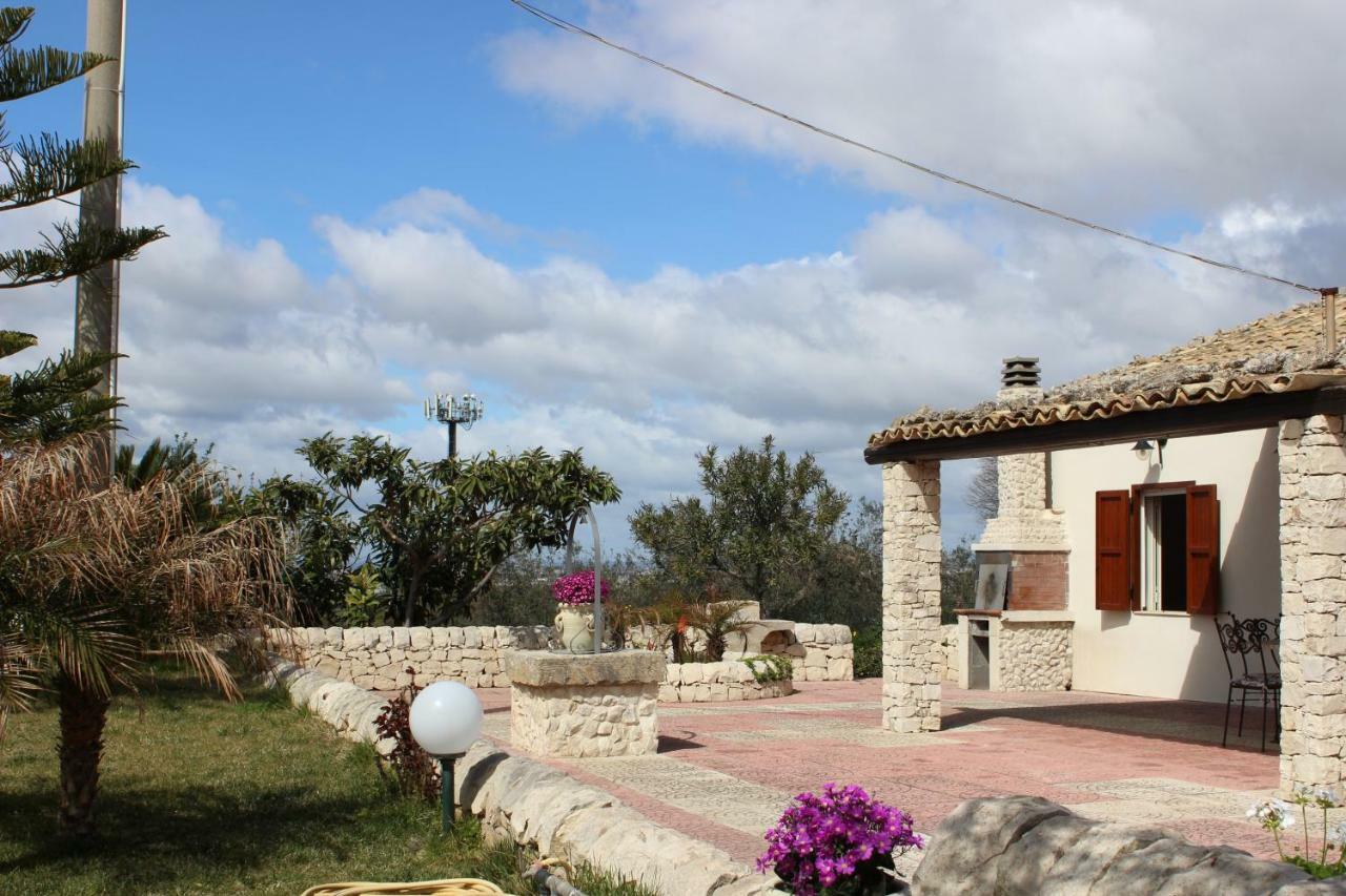 Villa Clara Chiaramonte Gulfi Esterno foto